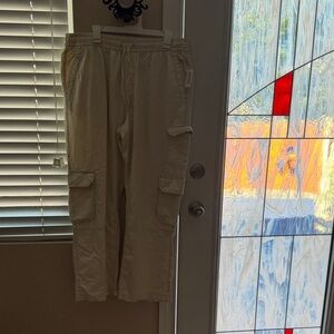Women’s Cream Cargo Pants
